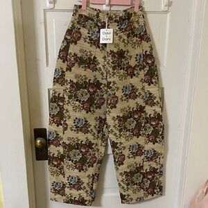 Davi & Dani Floral Tapestry High-Rise Barrel Leg Pants NWT Small